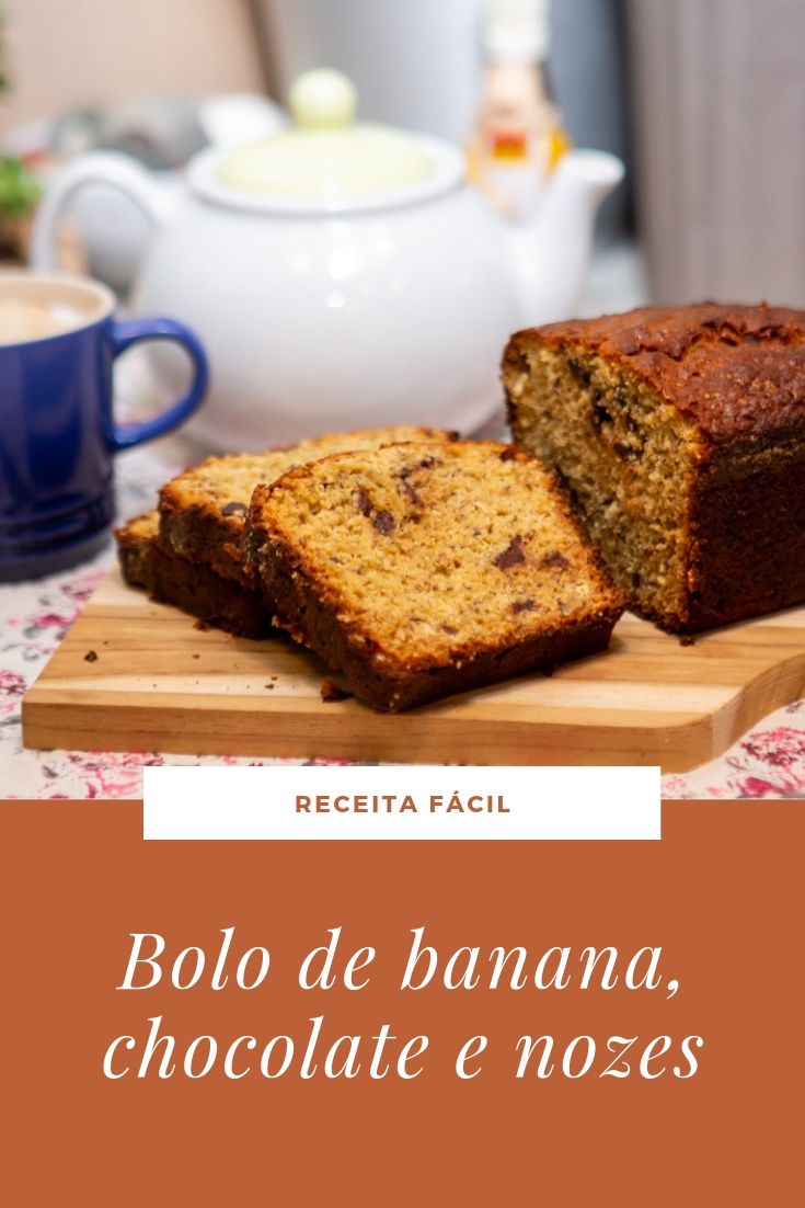 Bolo de Banana com Chocolate e Nozes - C K N J