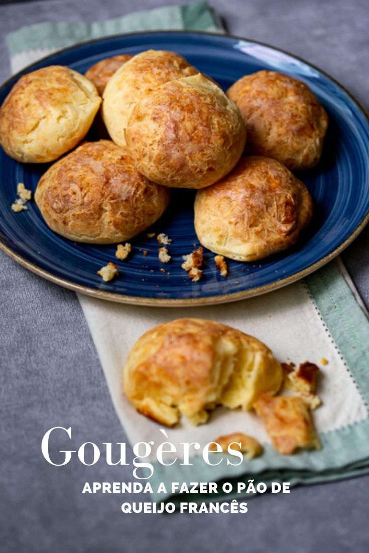 Gougères: aprenda a fazer o pão de queijo francês