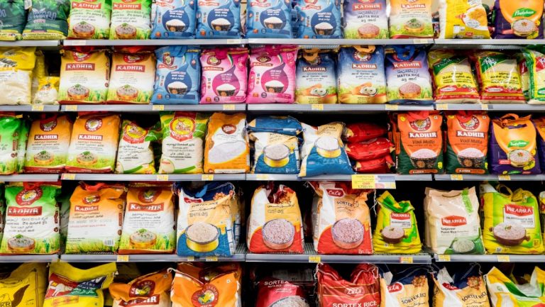 Pesquisadora investiga impacto dos rótulos na escolha dos alimentos